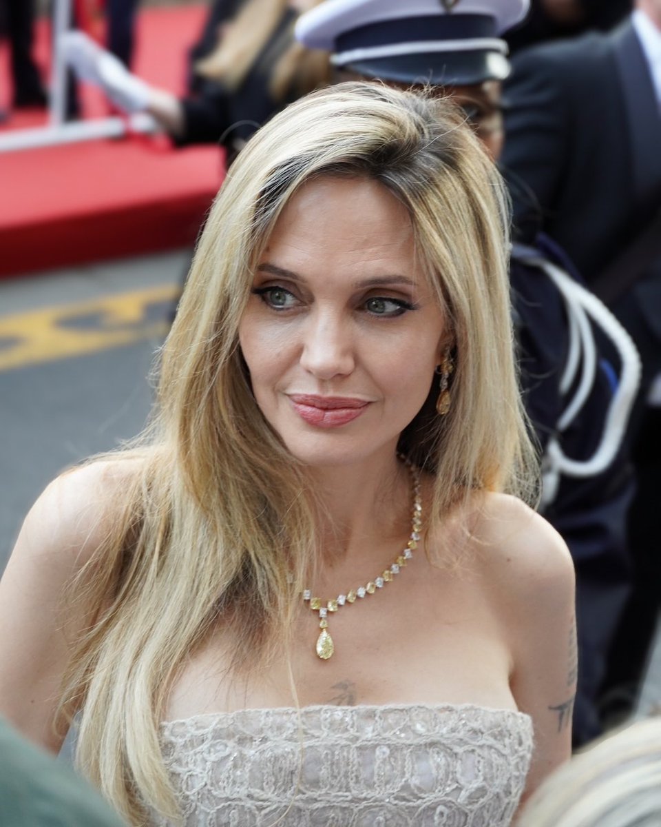 gabriel (@atelierejolie) on Twitter photo 