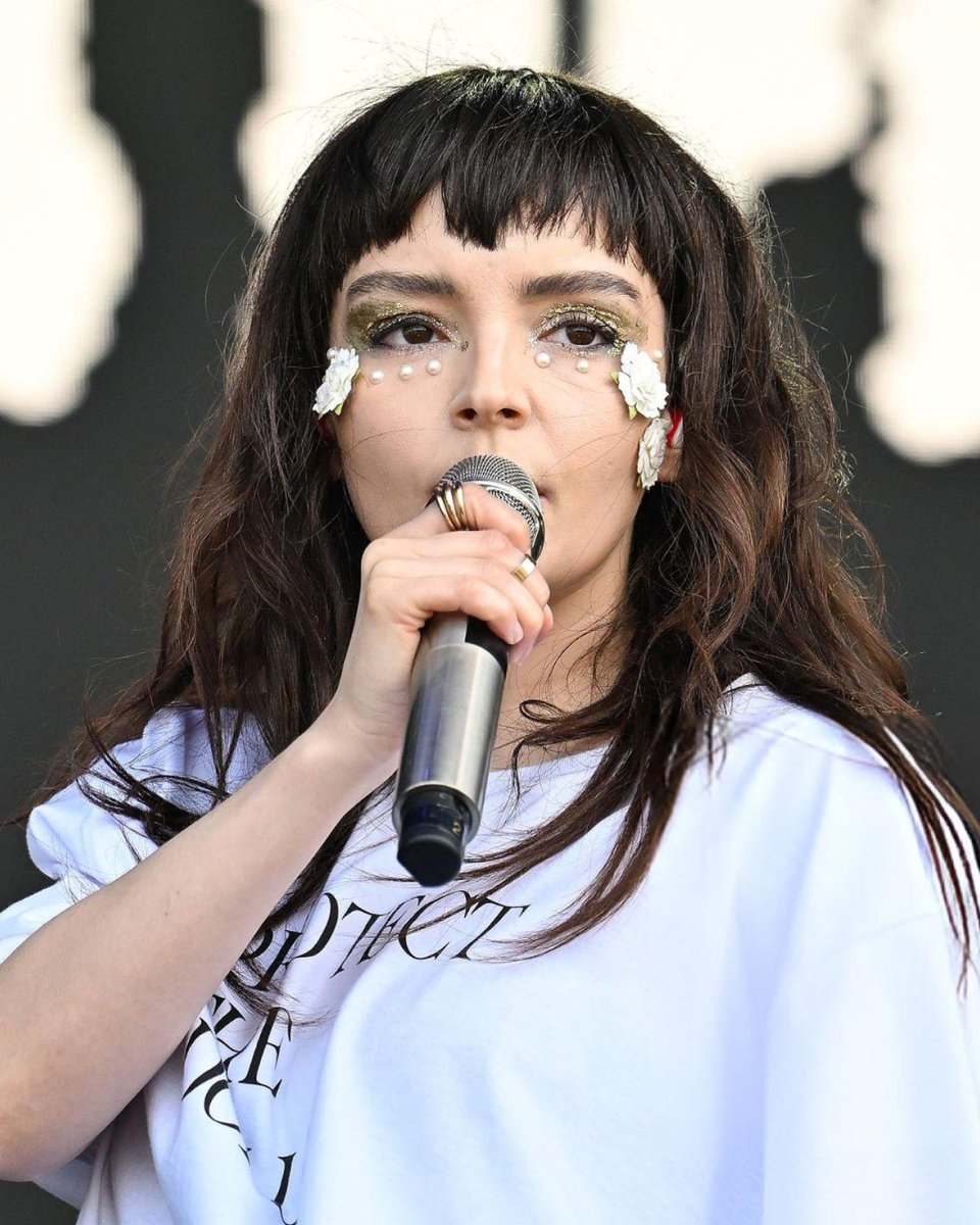 CHVRCHESPEDIA | LAUREN MAYBERRY ITALIA 🇮🇹 (@chvrchespedia) on Twitter photo 🎵 Lauren Mayberry
🗓️ May 24, 2025
🇺🇸 Napa Valley Expo, Napa, CA, USA
🎟️ BottleRock Napa Valley
🔗 Setlist + Info:
instagram.com/p/DKFDK0rM4Af
📷 1 Miikka Skaffari, 2 Steve Jennings
<a href="/CHVRCHES/">CHVRCHES</a> <a href="/laurenevemay/">Lauren Mayberry</a> <a href="/BottleRockNapa/">BottleRock Napa</a> 🎵 Lauren Mayberry
🗓️ May 24, 2025
🇺🇸 Napa Valley Expo, Napa, CA, USA
🎟️ BottleRock Napa Valley
🔗 Setlist + Info:
instagram.com/p/DKFDK0rM4Af
📷 1 Miikka Skaffari, 2 Steve Jennings
<a href="/CHVRCHES/">CHVRCHES</a> <a href="/laurenevemay/">Lauren Mayberry</a> <a href="/BottleRockNapa/">BottleRock Napa</a>