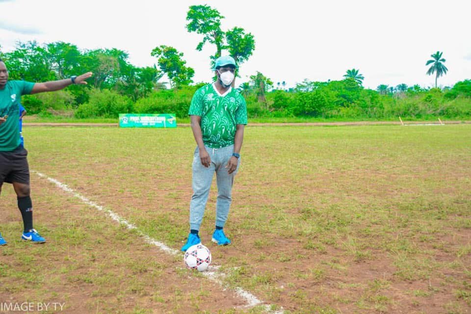 OyebodeCup's tweet image. Sweet memory: Relive the excitement when @AO1379 launched the grand finale of the 2021 Akin Oyebode Under-15 Football Competition!
