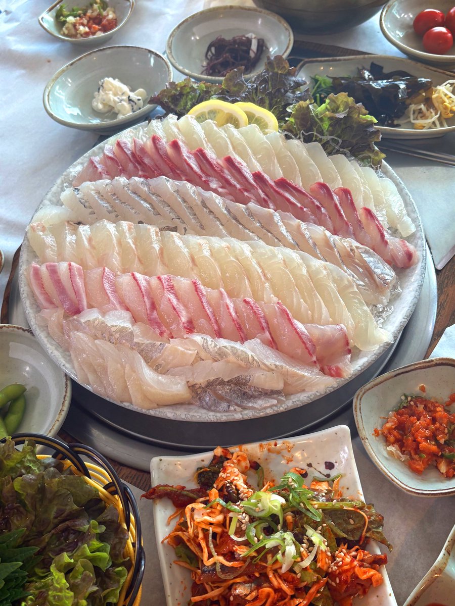 먹방 아카이브 tweet media