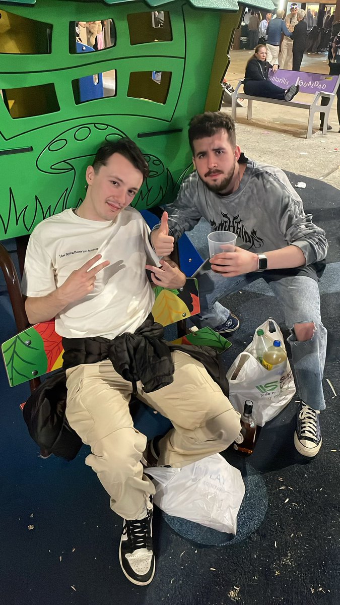 Filtradas imágenes del equipo de estrategias de Aston Martin en Mónaco