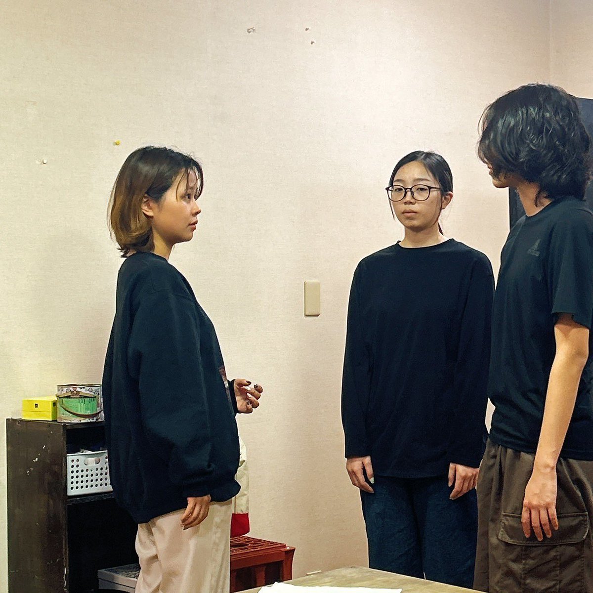 BerryVillage96_'s tweet photo. 本日0時より劇団いいのか・・・？第8回公演「係長の、メディカルタイムアウト」のチケット予約が始まります🎫
今回いいのかの新入劇団員を迎え新作となっております💖沢山のご来場お待ちしてます。
黒坂実里扱いでのフォームはこちらからになるのでご予約お待ちしております☀️ https://t.co/vLtc3MXJTM https://t.co/tmdXeSMEI0