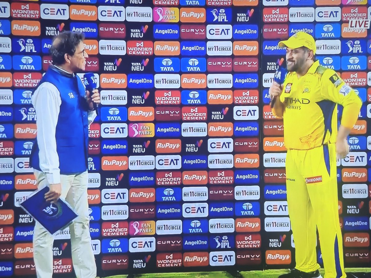 Nisarg25_'s tweet photo. He's not done yet. He will be back. Hopefully, thank you, @bhogleharsha, for this. 🙏🏻🥹
#GTvsCSK https://t.co/IOyMXWZrtP