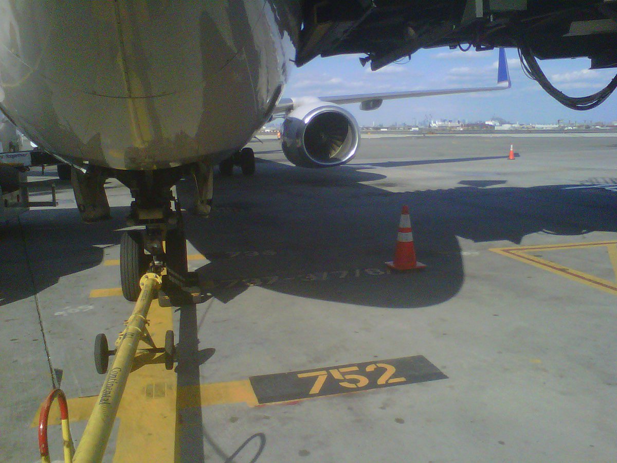 TDMRPS's tweet image. 🪝✈️🚠🫡😴🙂‍↔️🔥
Ever seen me TOW?!!?
I probably pushed you 
&amp;amp; you spit ON me???
#Insubordinate
 #ToneDefMedia