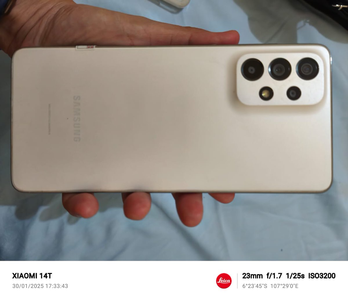 nizasm's tweet photo. @ezash #KhilafClubMei

Wts samsung A73 256/8Gb
Lancar jaya semua, no minus kamera sound sidik jari aman. Lecet pemakaian sesuai di foto. Foto ke 4 speaker pake dust cover bukan lecet ya 🙏🏻

Kelengkapan unit only. Harga 3jt nego, dom Karawang https://t.co/9oNU9bGCtc