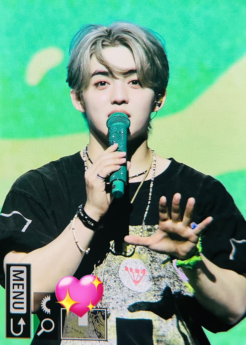 LoveHope_84's tweet photo. 250525 B-DAY PARTY 잠수교 쇼케이스

#세븐틴 #seventeen #에스쿱스 #SCOUPS #승철 #최승철 https://t.co/69XWEbZ6rI