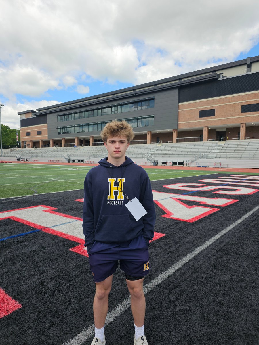 Had a great experience yesterday at <a href="/MuskingumFB/">Muskingum Football</a>.  Great facilities, beautiful campus and amazing coaches.  Thank you <a href="/CoachMNardo/">Matt Nardo</a>, <a href="/keegan_linwood/">Keegan Linwood</a> and the rest of the coaches for great day.  
<a href="/Coach_CWright/">Chris Wright M.Ed</a> <a href="/NCSA_Football/">NCSA_Football</a> <a href="/TheD_Zone/">The D Zone</a> <a href="/LegacyMI_FBall/">Legacy Football Organization</a> <a href="/Legacy_Recruit/">Legacy Recruiting</a> <a href="/MiEliteFball/">MICHIGAN ELITE FOOTBALL CLUB</a>