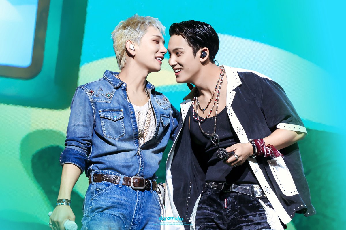 삼행시 한대..
250525 잠수교
#JOSHUA #조슈아 #민규 #MINGYU 
#세븐틴 #SEVENTEEN