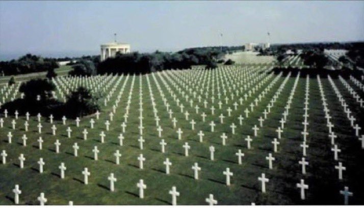 This Memorial Day weekend, please remember &amp; honor all the men &amp; woman, and their families, who gave the ultimate sacrifice for OUR freedom.  <a href="/AASDSuper/">AASD Superintendent</a> <a href="/AAHSStuCouncil/">AAHS StudentCouncil</a> <a href="/altoonastrength/">Altoona Speed and Strength</a> <a href="/MtLionFootball/">AltoonaFootball</a> <a href="/ToonaBaseball/">Altoona Baseball</a>  <a href="/altoonatrack/">AltoonaTrack&Field</a> <a href="/AltoonaLion/">Altoona Lady Lions Basketball</a> <a href="/Altoonabball/">Altoona Basketball</a> #AltoonaProud