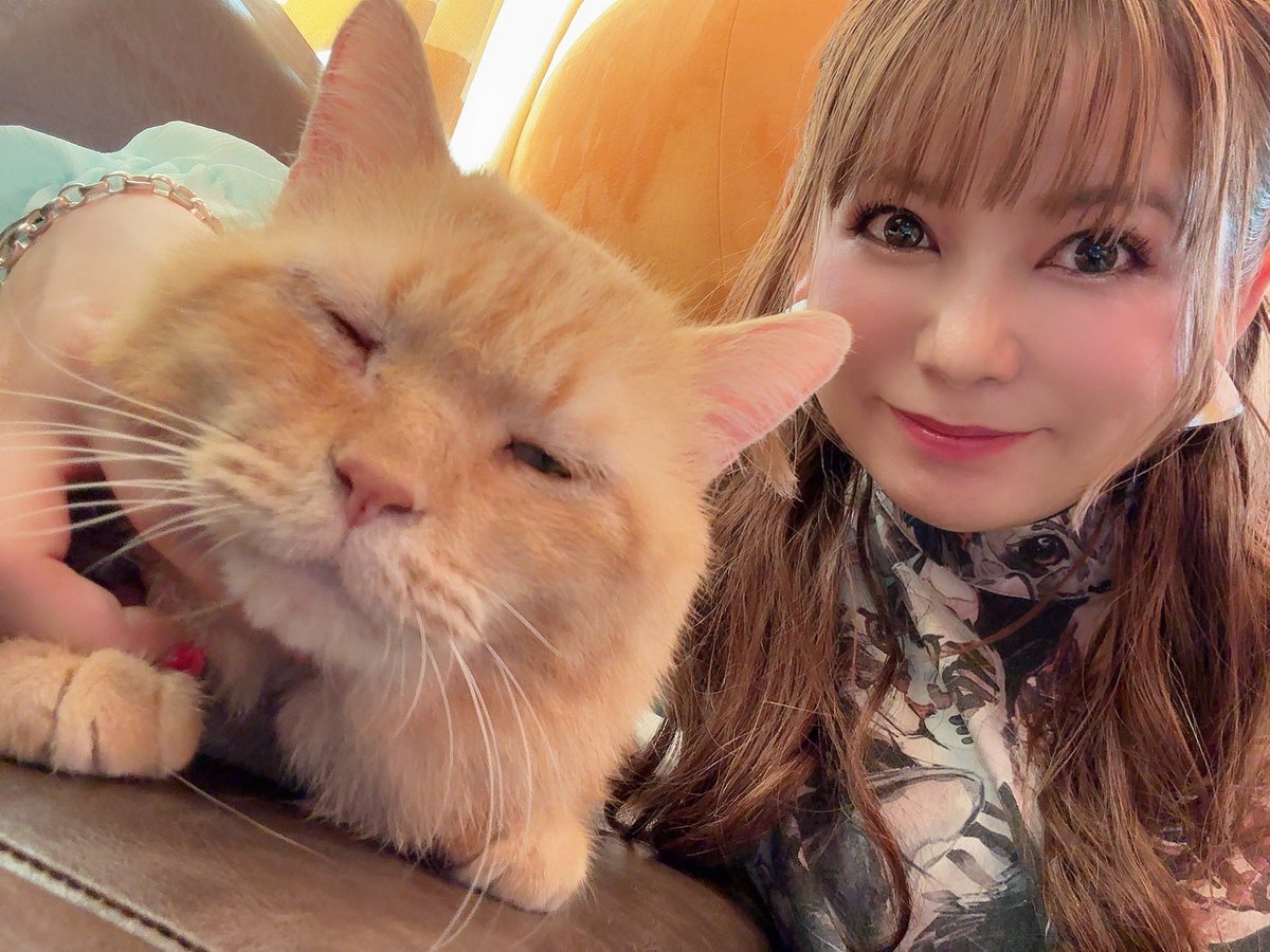 mmts unoaコラボ ノースリーブワンピース 下に好きなトップスを重ね