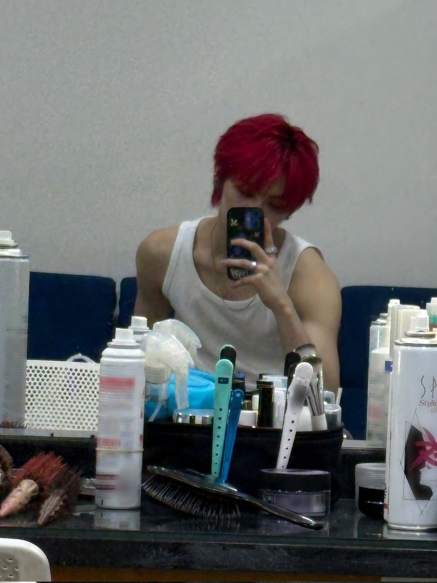 #TAESAN weverse update

#BOYNEXTDOOR