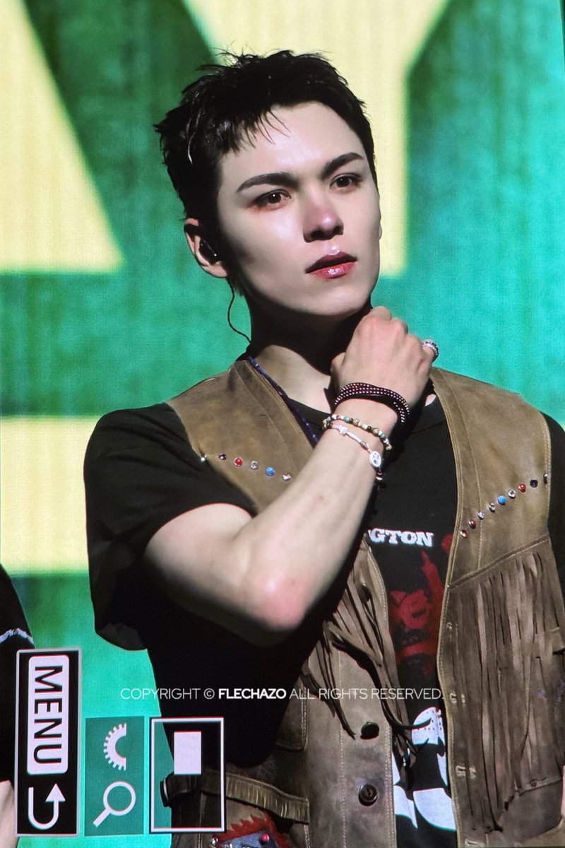 250525 BURST Stage @잠수교

#버논 #최한솔 #VERNON #バーノン
#세븐틴 #SEVENTEEN