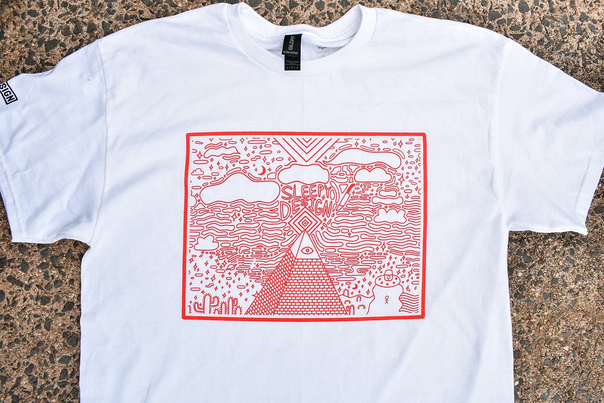 SleepyDesign's tweet image. It's been a while since I started, this is definitely one of my favorite shirts of all time.

#sleepy #tshirts #GraphicDesign