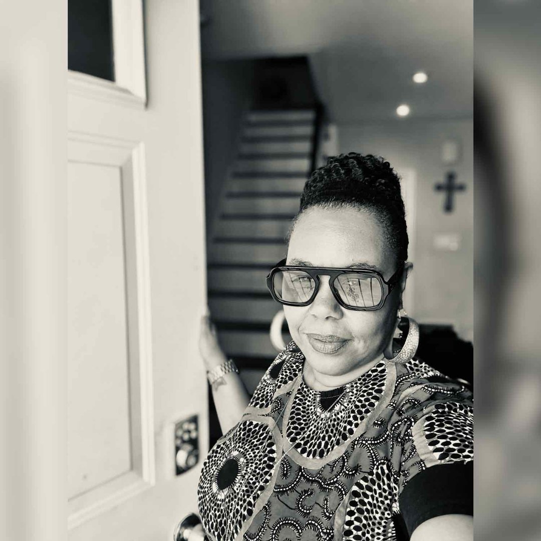 🎙Heyyyy Family! DMV we’re on our way!!!! Blues Alley, can’t wait to see you tonight!!!