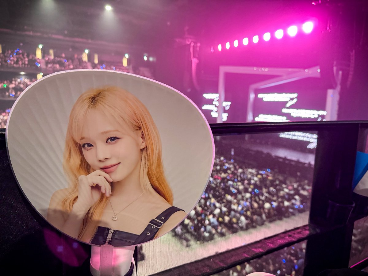 kuro2582yk's tweet photo. aespa JP Fan Concert
"To MY World"
@aespaJPofficial @aespa_official
#aespa #æspa #에스파 #エスパ #MYJ #ToMYWORLD https://t.co/wPuOPqtskz