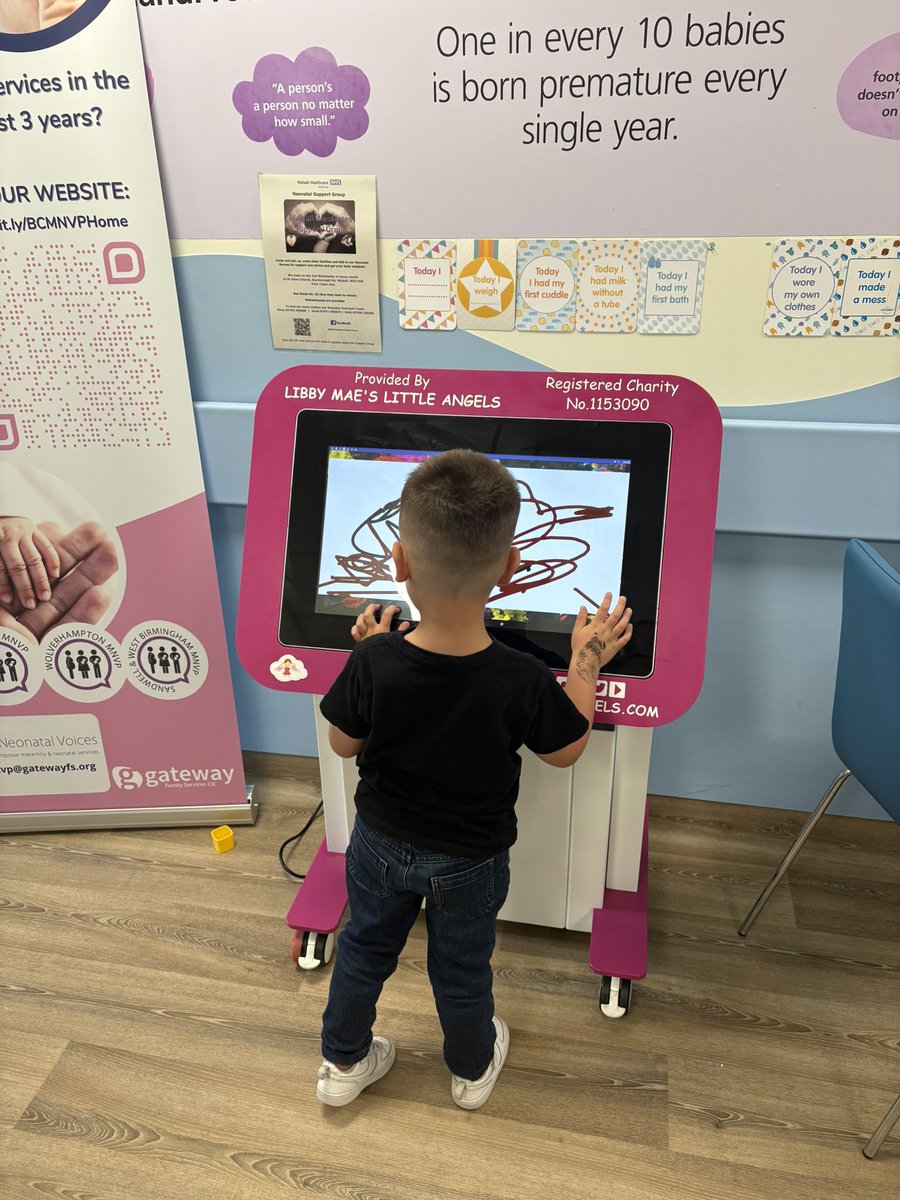 LibbyMaesAngels's tweet image. Today we have delivered a Tiny Table games table to Walsall Manor Hospital Neonatal Unit to keep siblings entertained when they’re visiting. It’s already a huge hit 💕