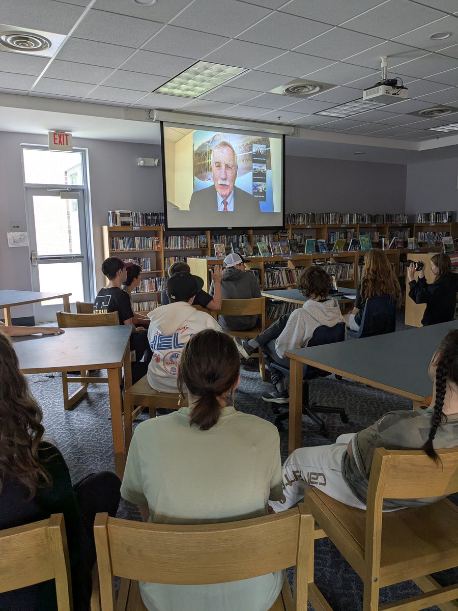From questions about Constitutional checks and balances to Senate history to what my favorite pizza topping is (BBQ chicken!), I had a great time speaking with students at Maranacook Middle School. Thank you for the smart, engaging conversation and keep up the good work!