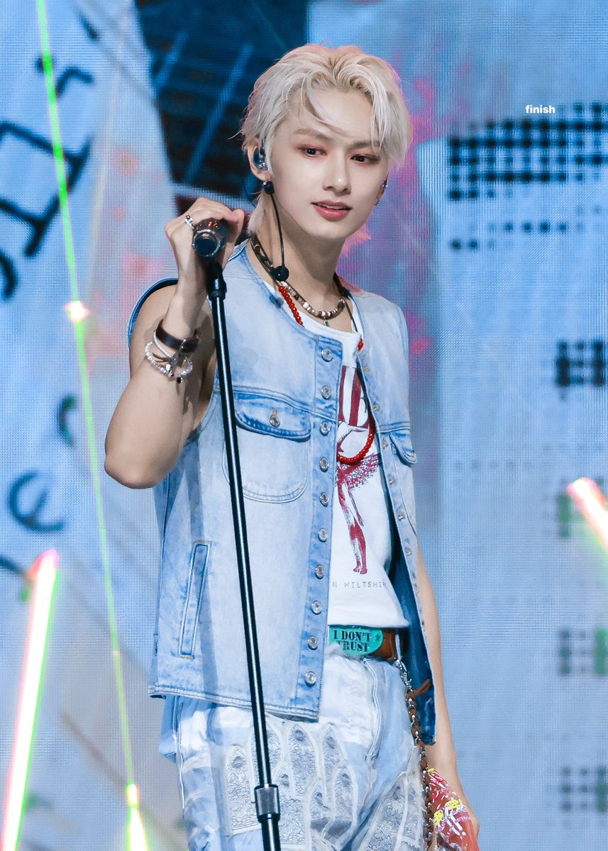 finish0610's tweet image. 250525
#준 #JUN #문준휘 #文俊辉 #세븐틴 #SEVENTEEN