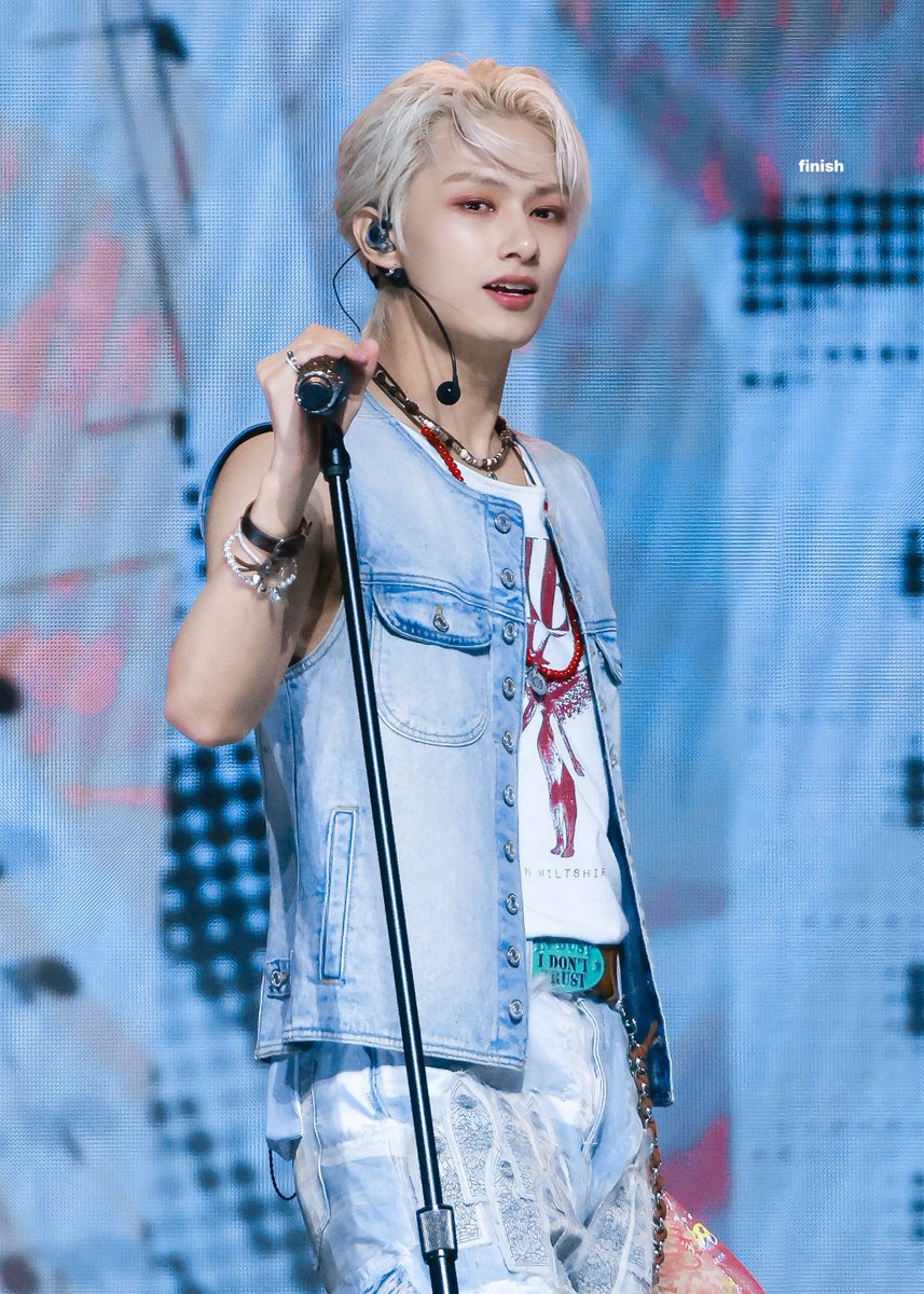 finish0610's tweet image. 250525
#준 #JUN #문준휘 #文俊辉 #세븐틴 #SEVENTEEN