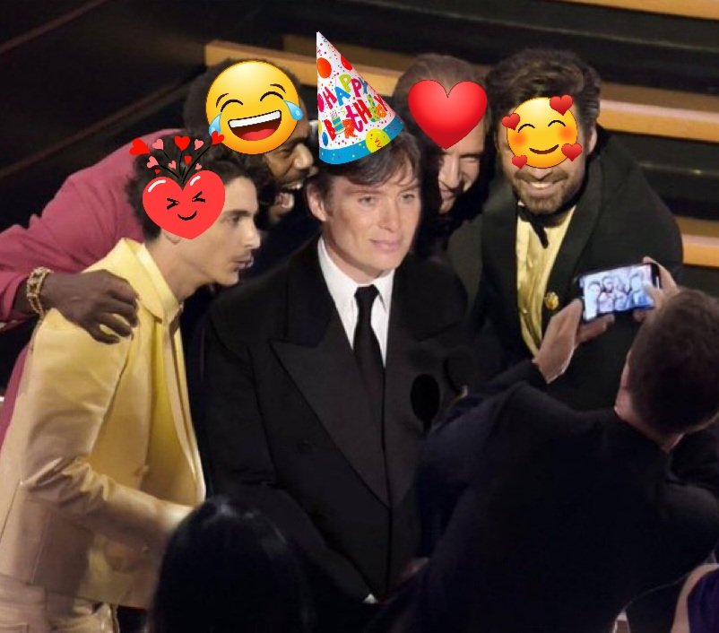 contraleges's tweet photo. I know you don't like celebrating.  But anyway, Happy Birthday, #CillianMurphy 😁❤️ https://t.co/JHpCnkAWPf