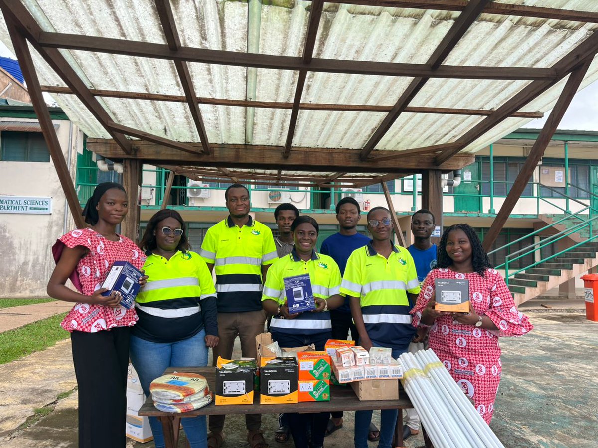 MutiyaSani's tweet photo. Some days ago, I secured electrical materials from Gella Electronics. Items I lobbied for to install lighting and sockets under the summer huts on campus.

This project will allow students to comfortably sit under the huts for online classes, use WiFi, and charge their devices. https://t.co/fUU82P2Xrc