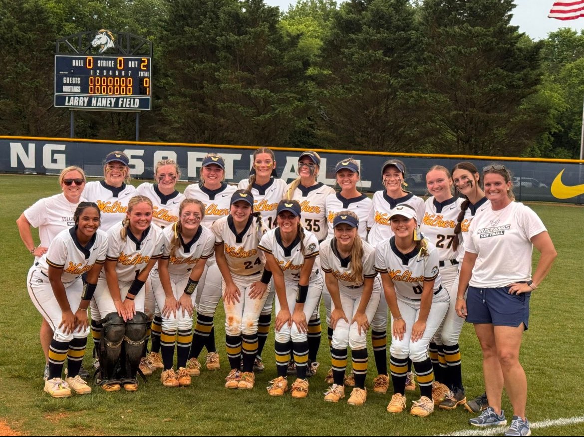 Alyssa Davenport (@alyssad2025) on Twitter photo What a great senior year! Going out with a
💙District Championship
💛Region Championship
💙Sectional Win
💛STATE CHAMPIONSHIP
Thank you to all the girls and coaches that made this year so special
<a href="/FPlatinum2025/">Fury Platinum National Davenport (2025)</a> <a href="/FuryPlatinum/">FuryPlatinumSoftballClub</a>
<a href="/UpstateSoftball/">USC Upstate Softball</a> <a href="/HawkinsChawkins/">Upstate Softball</a> <a href="/PACKUPSTATE/">bryan pack</a> What a great senior year! Going out with a
💙District Championship
💛Region Championship
💙Sectional Win
💛STATE CHAMPIONSHIP
Thank you to all the girls and coaches that made this year so special
<a href="/FPlatinum2025/">Fury Platinum National Davenport (2025)</a> <a href="/FuryPlatinum/">FuryPlatinumSoftballClub</a>
<a href="/UpstateSoftball/">USC Upstate Softball</a> <a href="/HawkinsChawkins/">Upstate Softball</a> <a href="/PACKUPSTATE/">bryan pack</a>