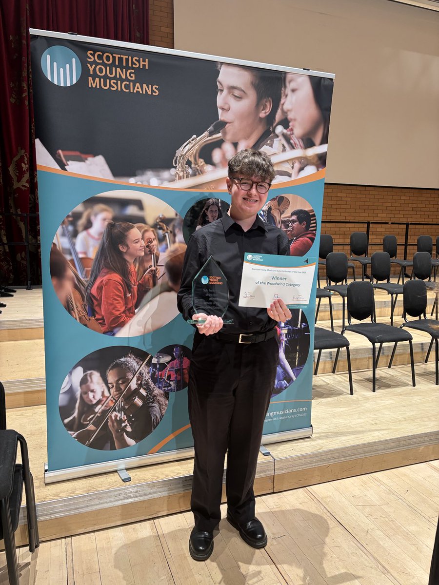 MissLeslieNic's tweet image. So incredibly proud of Craig! He has won the woodwind category of the Scottish Young Musician competition, competing against other woodwind players from all over Scotland. Amazing talent! ⁦@KnightswoodMus⁩ ⁦@KnightswoodSec⁩ ⁦@GlasgowCREATE⁩