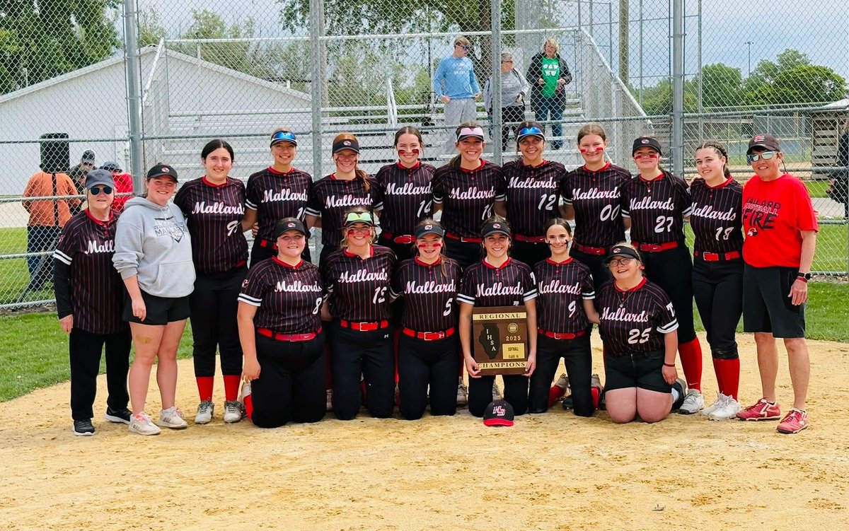 Congrats to our <a href="/hs_mallardsBB/">HS Mallards Baseball</a>  and HSHS Softball Teams for their IHSA Regional Championship wins.  Good luck at Sectionals Tuesday afternoon and Wednesday evening. #GoMallardsHSHS <a href="/tricountyconf/">TCC</a> It's A Great Day To Be A Mallard!