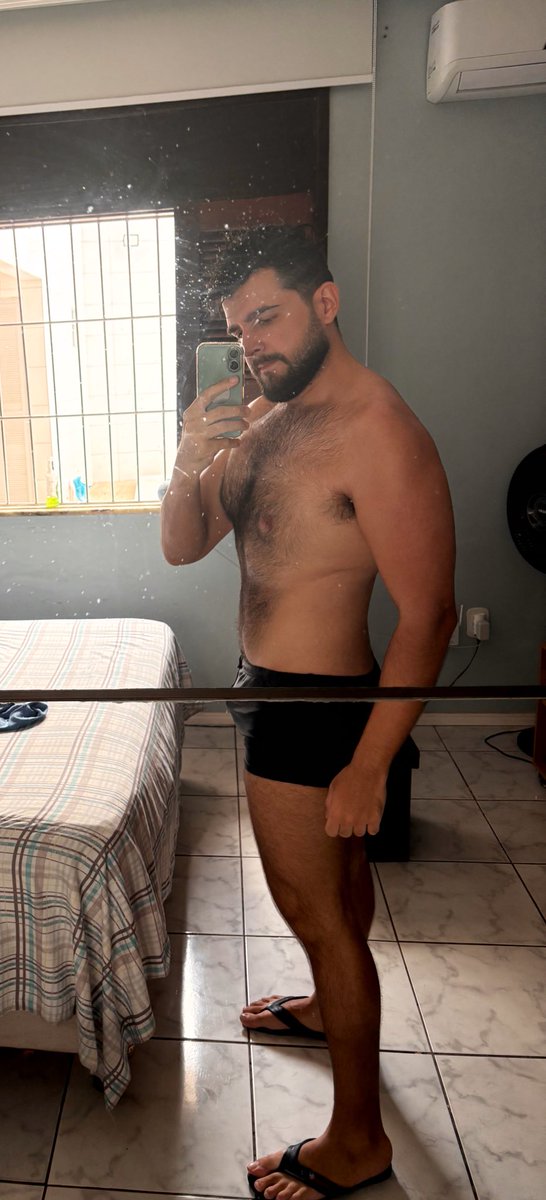 jonnasff's tweet photo. Domingo, dia de ir pra piscina https://t.co/VyyR8QVGxe