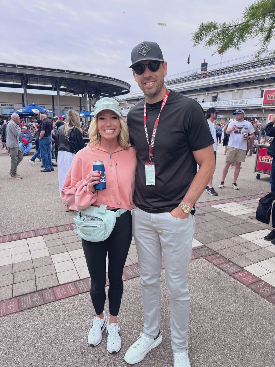 Courtnee_💙🌟 tweet media