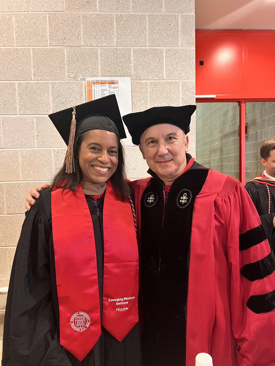 Over the last week, I earned my MBA from Cornell SC Johnson + Master’s in Healthcare Leadership from Weill Cornell Med! 🎓

From launching Blossom to Salesforce capstones + global learning, this journey was transformative.

#CornellMBA #WCM2025 #Leadership
#WeAreWCM #Blossom