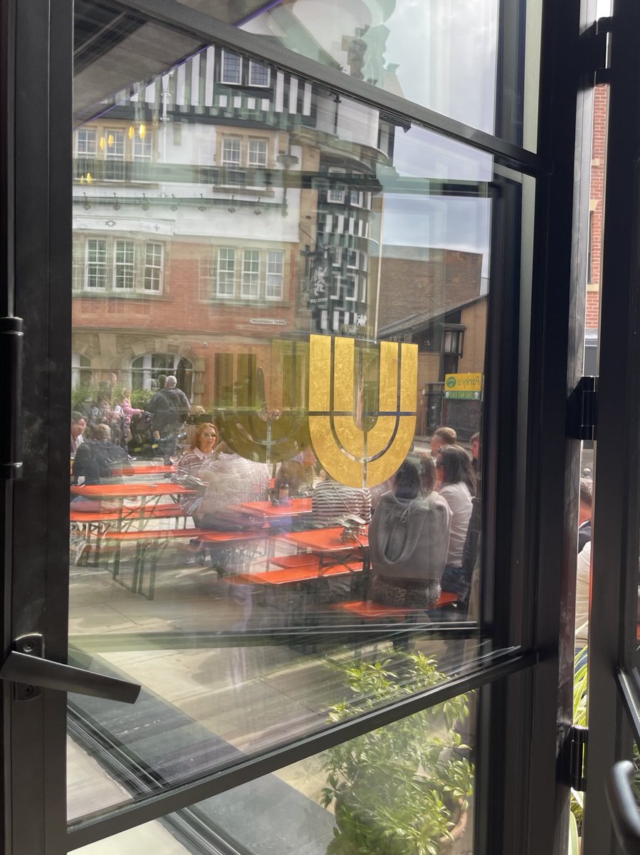 ⁦<a href="/underbanks_sk/">Underbanks Stockport</a>⁩ opening - cool vibes.