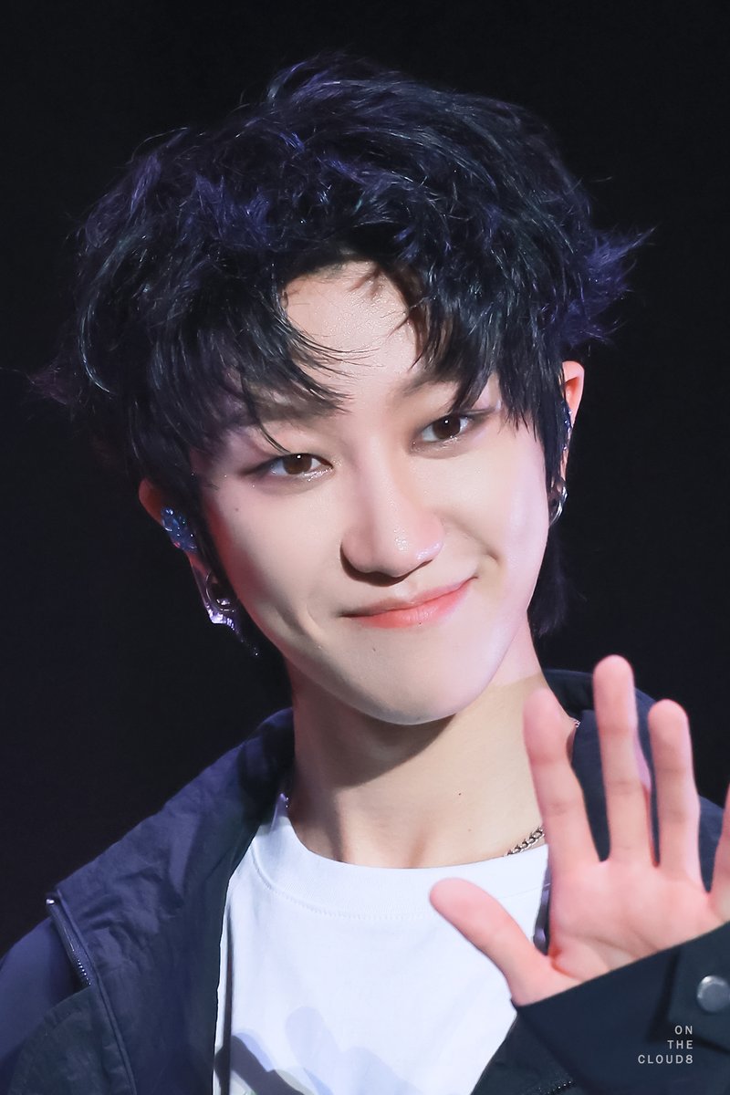 on the cloud8 tweet media