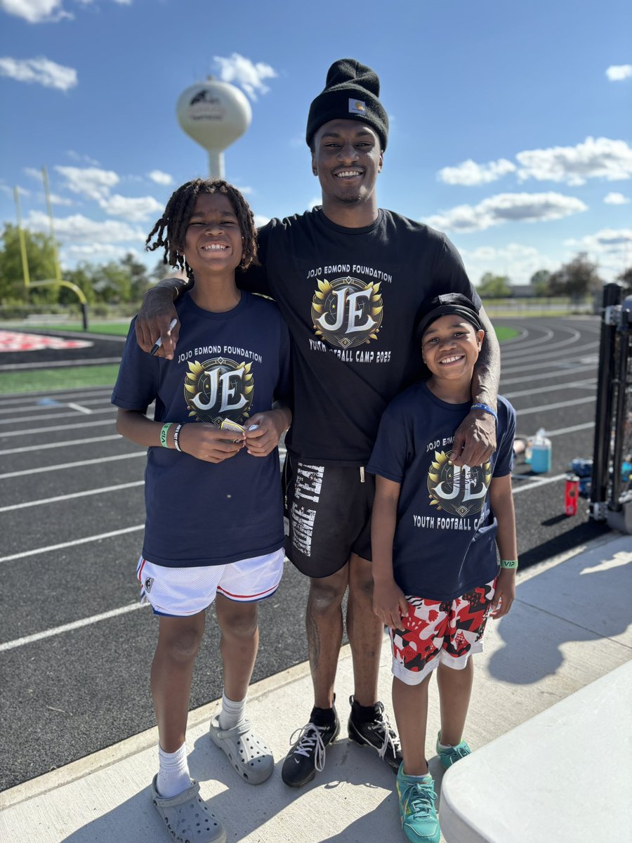 First camp was a success! Thank you to everyone that supported and participated, things will only get better from here. <a href="/NWP_Athletics/">NorthWood Athletics</a> <a href="/NWHS_Football/">NorthWood Football</a>  thanks for allowing me to use the facility to give back to the community