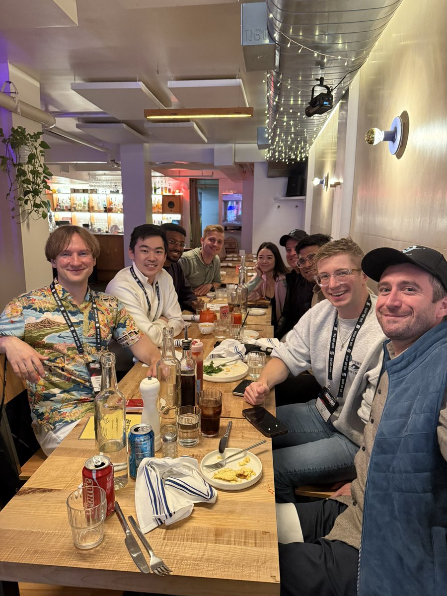 Nothing beats a casual lunch with friends after 5 days of intense conference.

Inaugural Harvard Blockchain x McKinsey Crypto DAO Meetup (Solana Accelerate NYC)

Sponsored by <a href="/get_optimum/">Optimum</a>