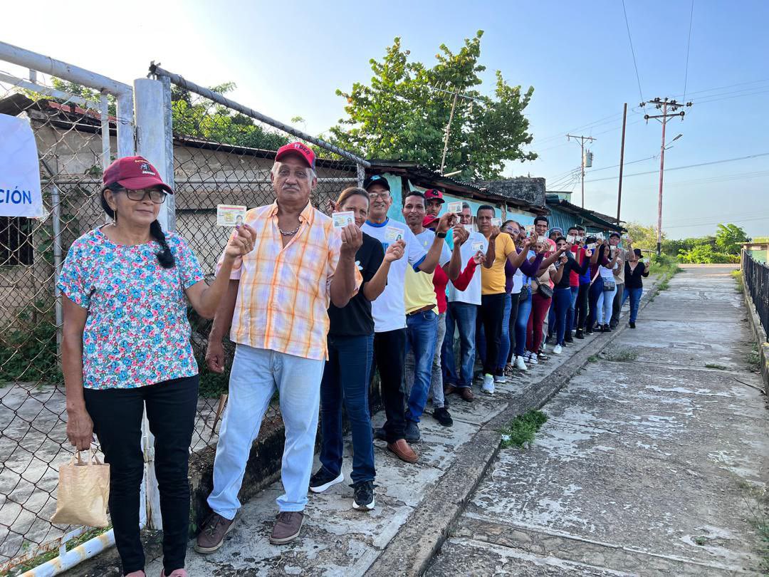 Piritu, estado Falcón 10.15am
#EleccionesVen25