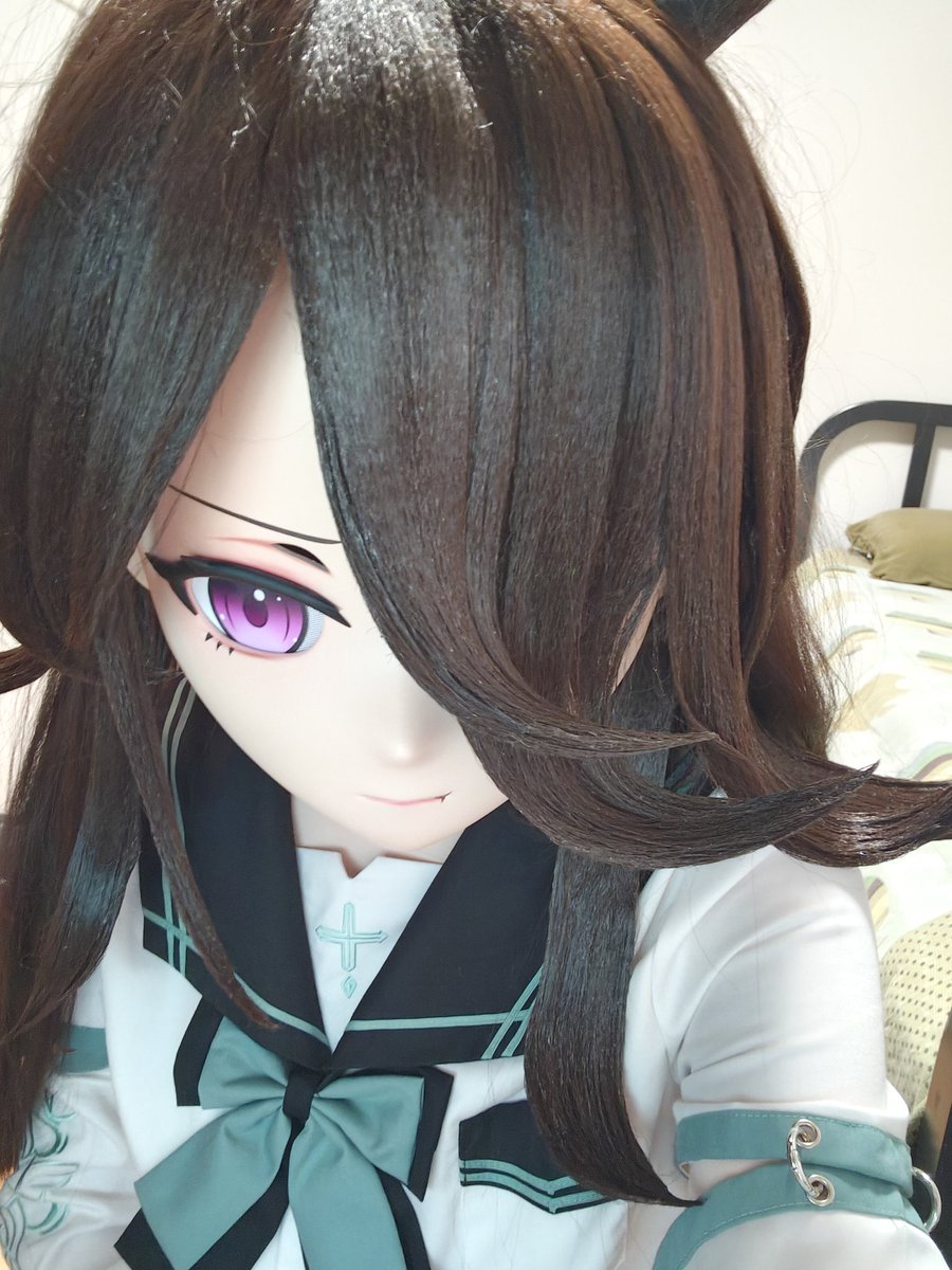 daniel39410874's tweet image. 変な姿勢
有没有好的落地镜自拍教程，想学😭
#kigurumi