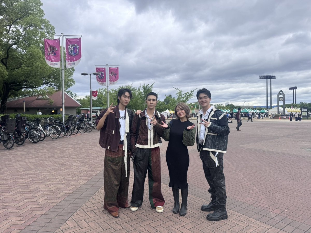 bibbidiient's tweet photo. วันที่ 2 กับงาน Thai Festival Osaka, Kansai 2025
タイフェスティバル大阪・関西 ２０２５

#ThaiFestivalOsakaKansai
#bibbidii
#bibbidiientertainment
#airmoment
#leo_peerapun
#deearth_teerapat 
#double_jira https://t.co/zW9sLaPEtp