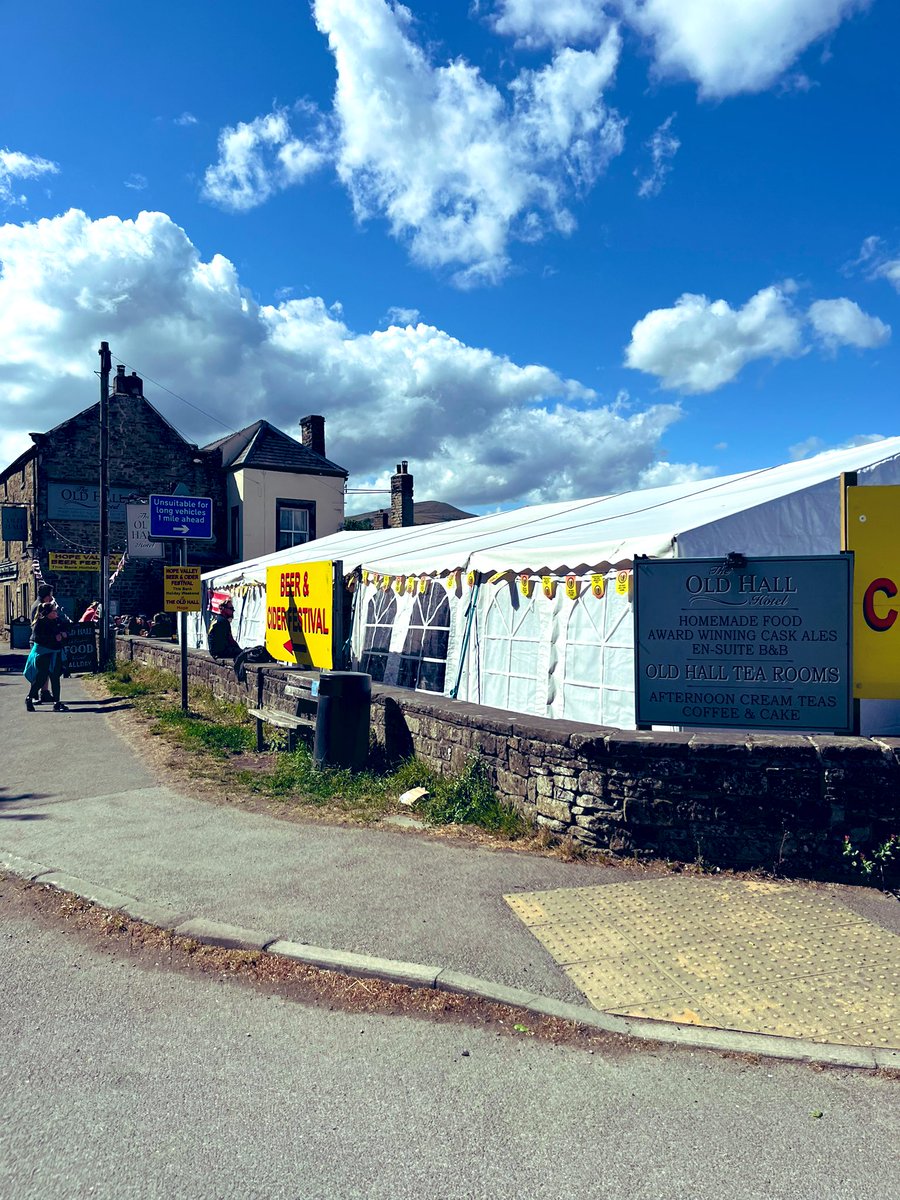 Bank hol pub tour on the Peak Sightseer ☀️