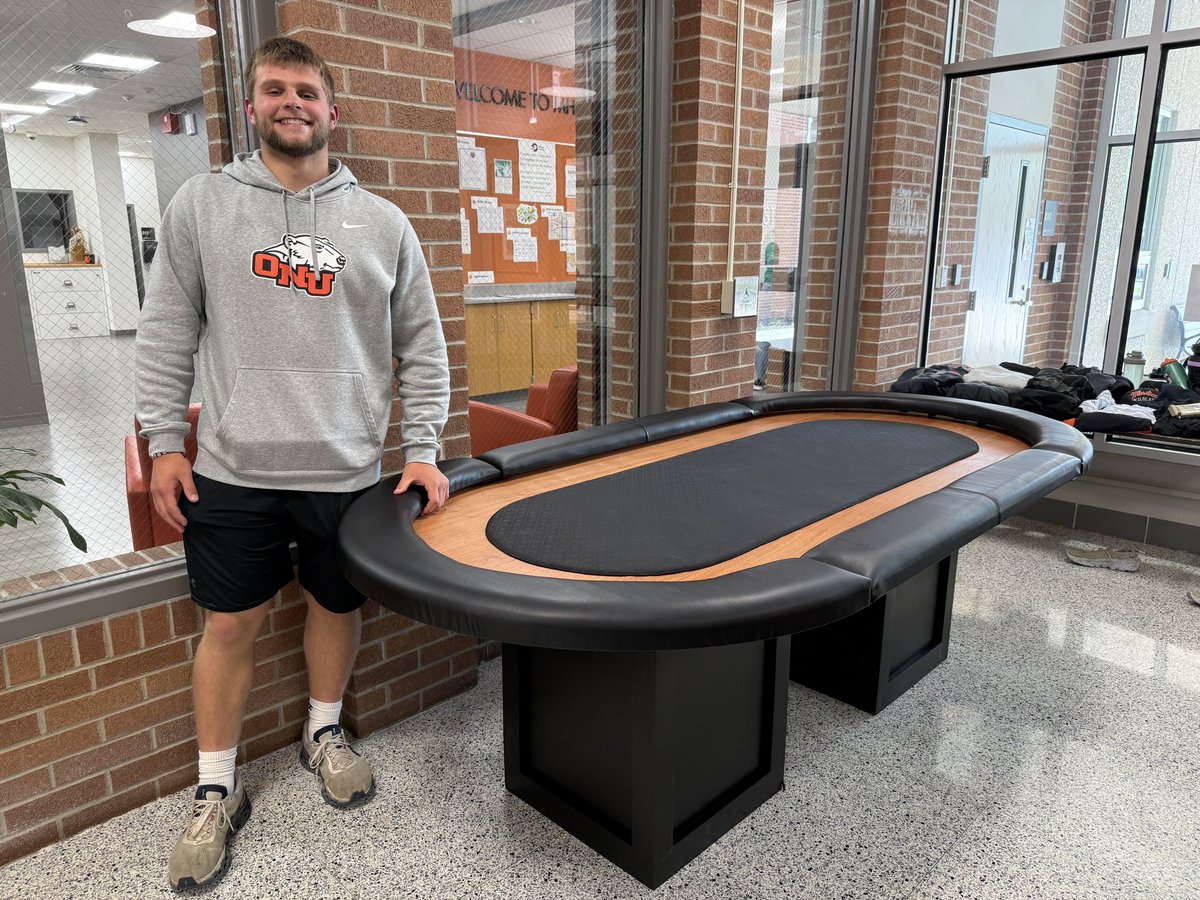 MinsterTech's tweet image. The last few weeks, seniors Will and Logan worked especially hard to finish their custom design projects.  They can be proud of their hard work, and their willingness to push themselves to do the hard things. @MinsterSchools