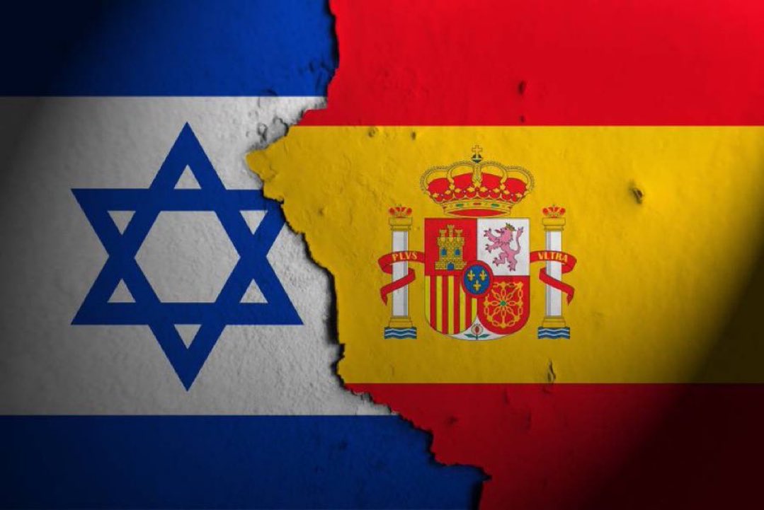 BREAKING NEWS: 

Spain has officially banned all arms exports to israel and all ships from docking at their ports.

W Spain 🇪🇸 🇵🇸