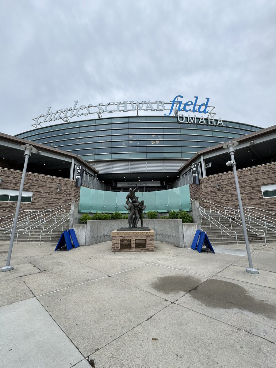 GenZHusker tweet media