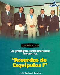 💥25 Mayo 1986

🕊Los presidentes de Centro América, Comandante Daniel Ortega Saavedra d Nicaragua, Vinicio Cerezo d Guatemala, José Azcona Hoyo d Honduras, José Napoleón d El Salvador y Óscar Arias d Costa Rica, firmaron en Chiquimula, Guatemala, los “Acuerdos de Esquipulas I”