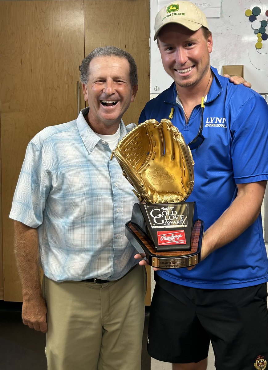 Congratulations to Shawn Dougherty for his 2024 Rawlings Gold Glove award!