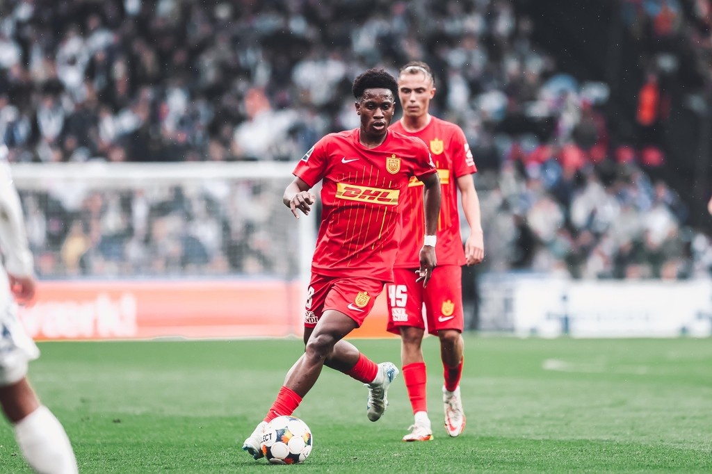 𝐏𝐀𝐔𝐒𝐄
Der er scoret et enkelt mål i første halvleg, og desværre er det til hjemmeholdet.
#sldk #FCKFCN