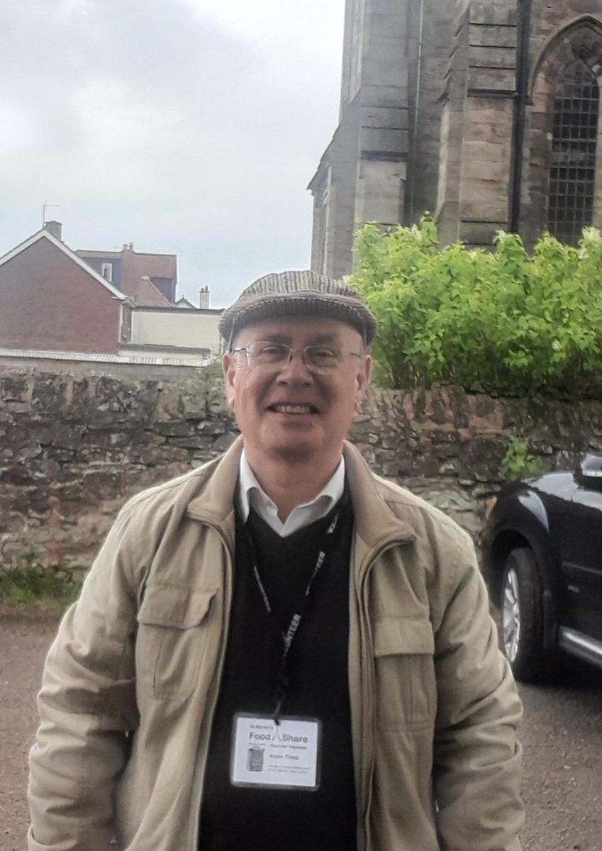 Tomorrow, (Bank Holiday Monday), St Martin's FoodShare as usual. 11am Scout Hut, Blackmarston Rd &amp; 12.15 pm St Martin's Church, Ross Rd. Prevent waste by sharing food being thrown away. All welcome.
At church, free hot lunch is available
I'll be at both venues if you need a chat.