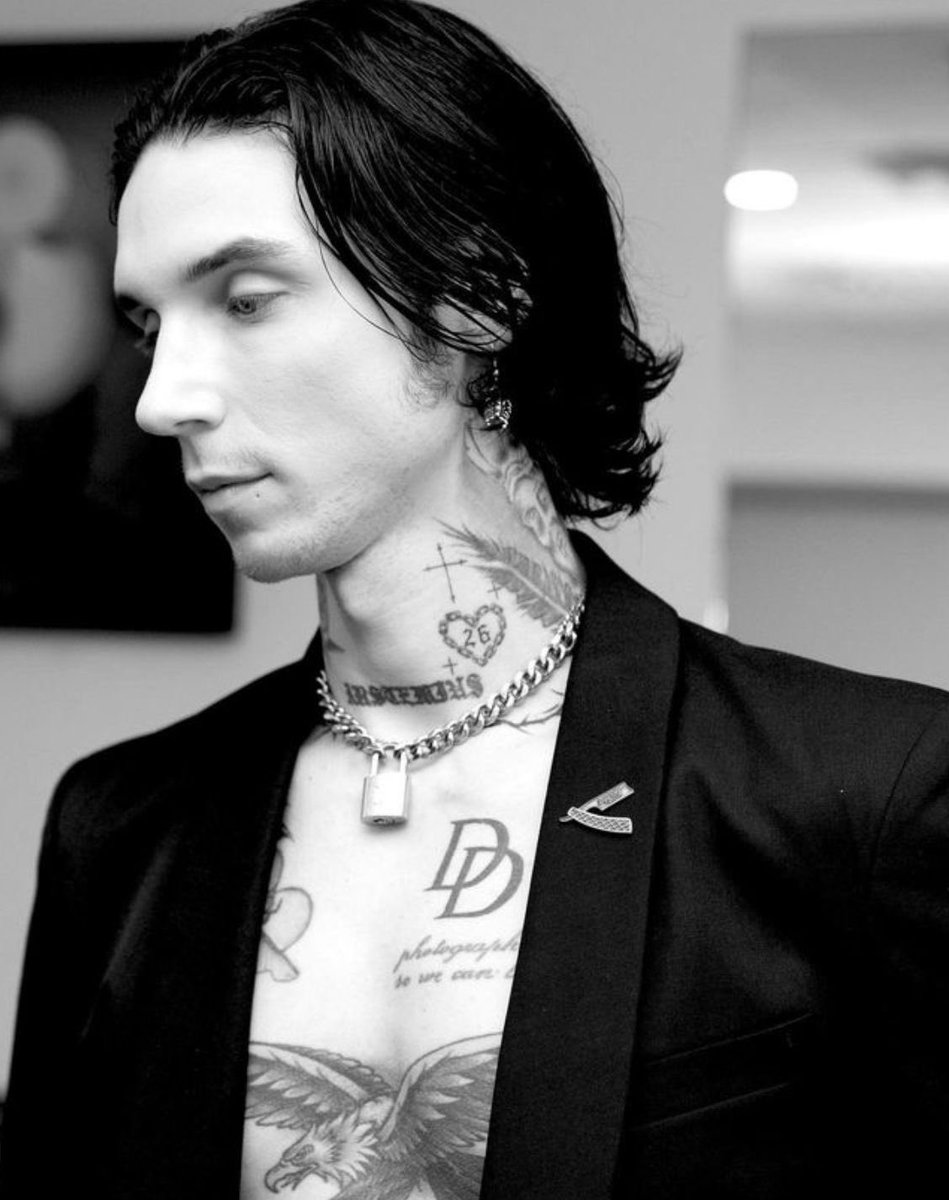 andy biersack, easily