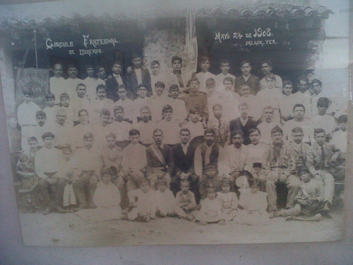 Hoy, 24 de mayo de 2025, conmemoramos con orgullo y respeto uno de los capítulos más valientes y trascendentes en la historia obrera de México: la fundación del Círculo Fraternal de Obreros en el barrio de San Bruno, #Xalapa, un día como hoy pero de 1908.
…barriodesanbrunoenxalapa.blogspot.com/2012/10/union-…