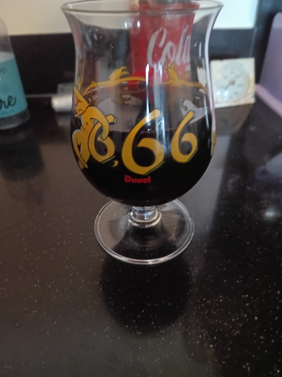 ApplejackieXD's tweet photo. Hail lucifer https://t.co/HEcIvUrMAt
