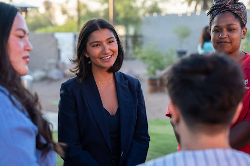 Deja_Foxx's tweet photo. I’m no stranger to hard work. Let’s send a new generation of working class leaders to DC.

Visit our bio to learn more about our story and platform. 

While you’re there, sign up to volunteer or pitch in $5 to support our fight. #FoxxForAZ #AZ07 https://t.co/Uev3leDrJF